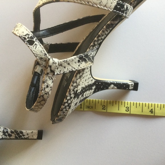 Alex Marie Black and White Snake Print Strap Heels. Size 10 - Picture 6 of 9